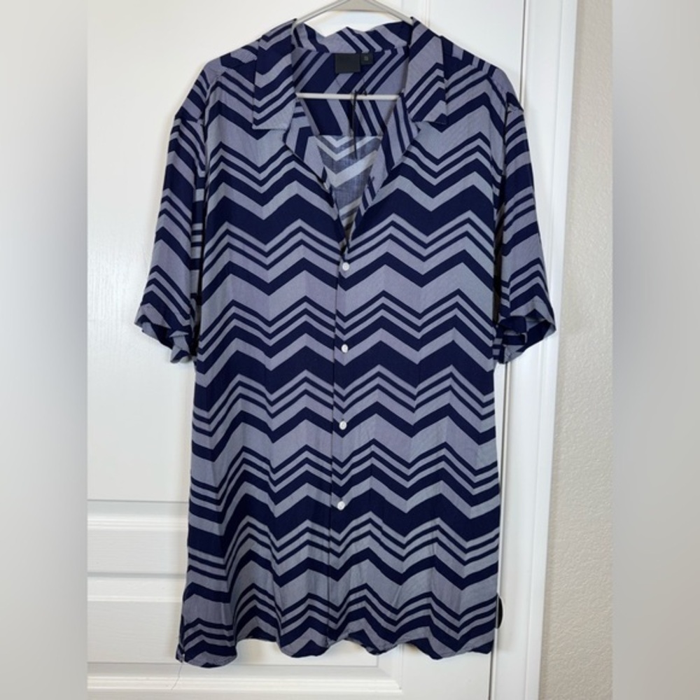 ASOS Navy Blue White Chevron Pattern Buttoned Blouse Size 2XL Long NWT #5794